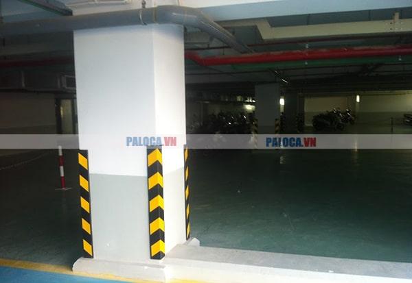 Ốp cột cao su phản quang phát sáng mạnh mẽ vào ban đêm