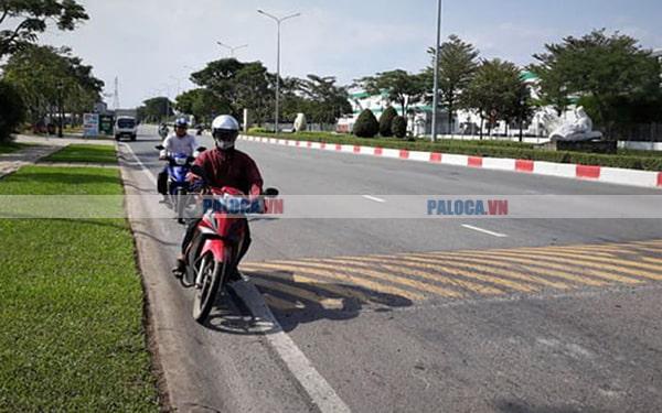 Trước khi chuẩn bị vượt gờ giảm tốc hãy chắc chắn là đã giảm tốc độ
