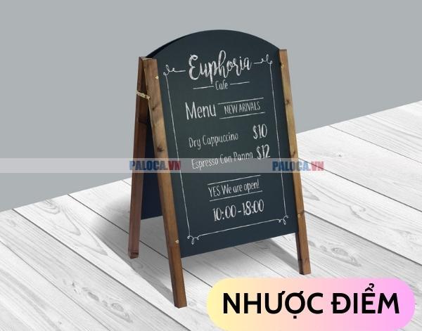 Nhược điểm của bảng menu gỗ